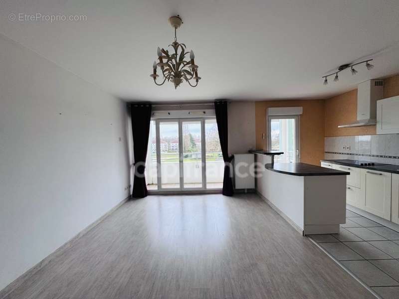 Appartement à QUETIGNY