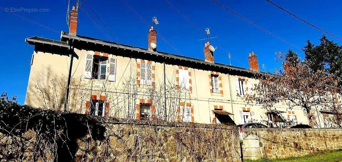 Appartement à CORGNAC-SUR-L&#039;ISLE