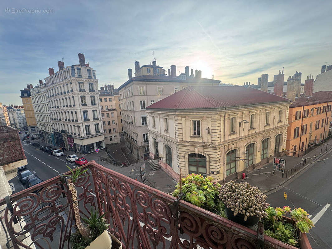 Appartement à LYON-1E