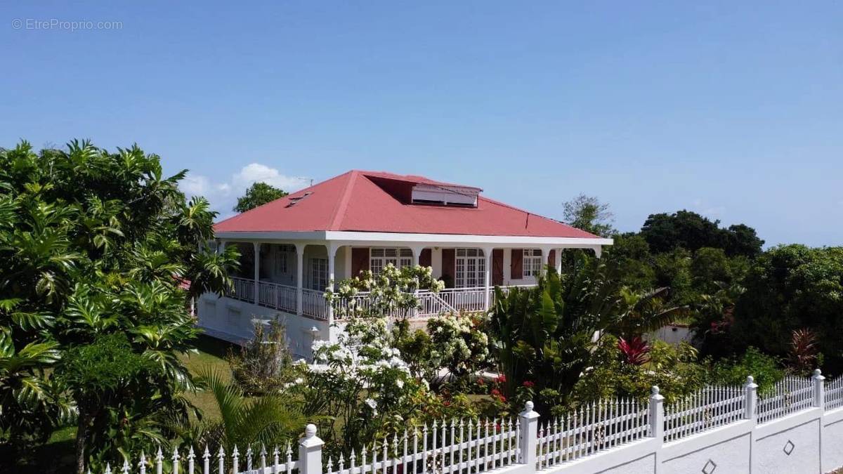 Maison à SAINT-CLAUDE