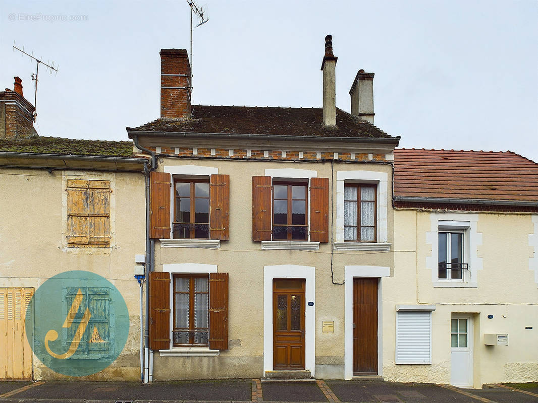 Maison à ARQUIAN