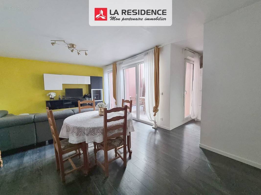 Appartement à STAINS