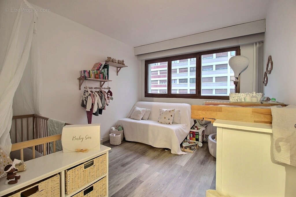 Appartement à MARSEILLE-2E