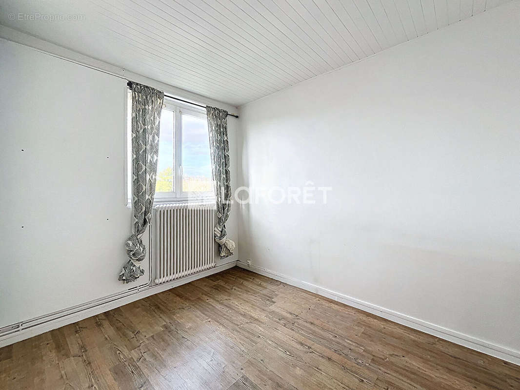 Appartement à VILLEJUIF