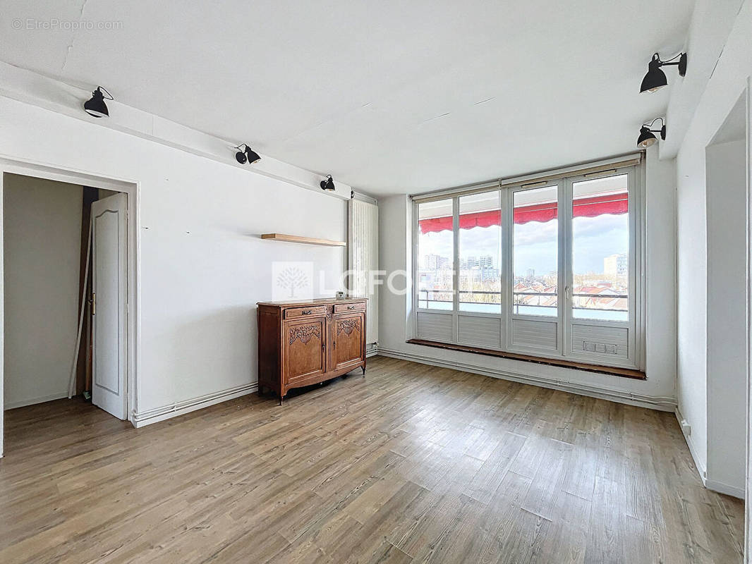 Appartement à VILLEJUIF