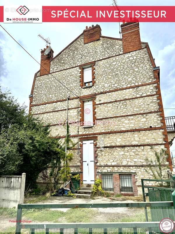 Appartement à CHALETTE-SUR-LOING