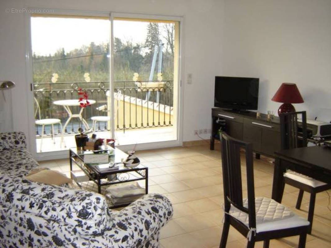 Appartement à L&#039;ISLE-SUR-LA-SORGUE