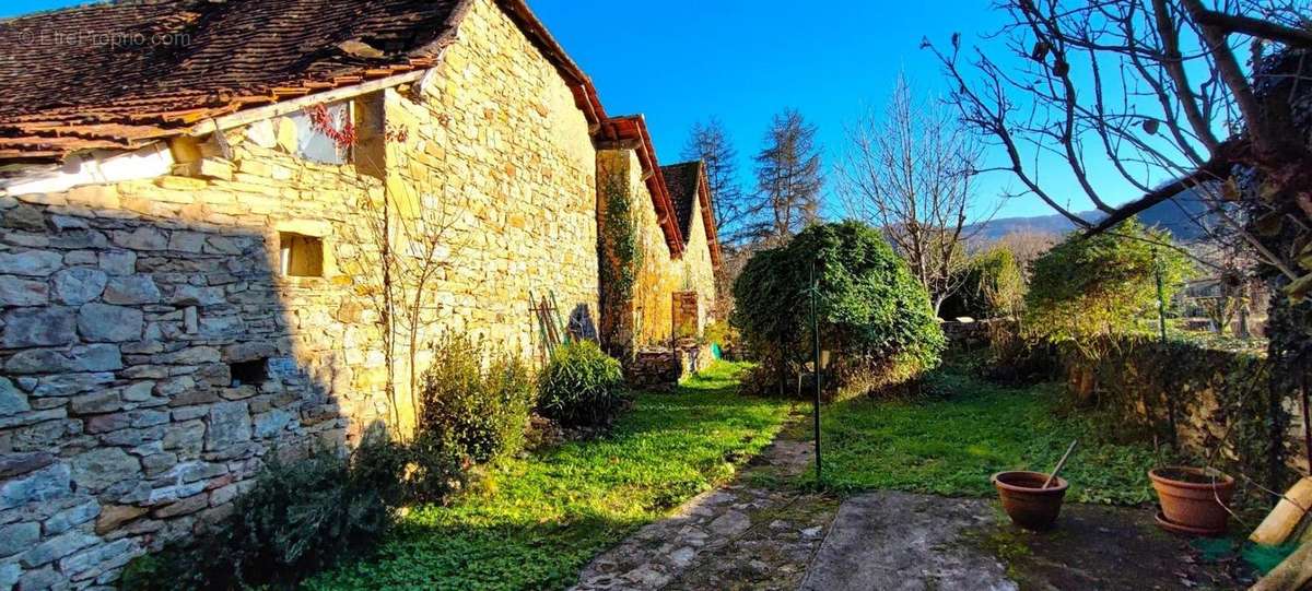 Maison à CAPDENAC-GARE