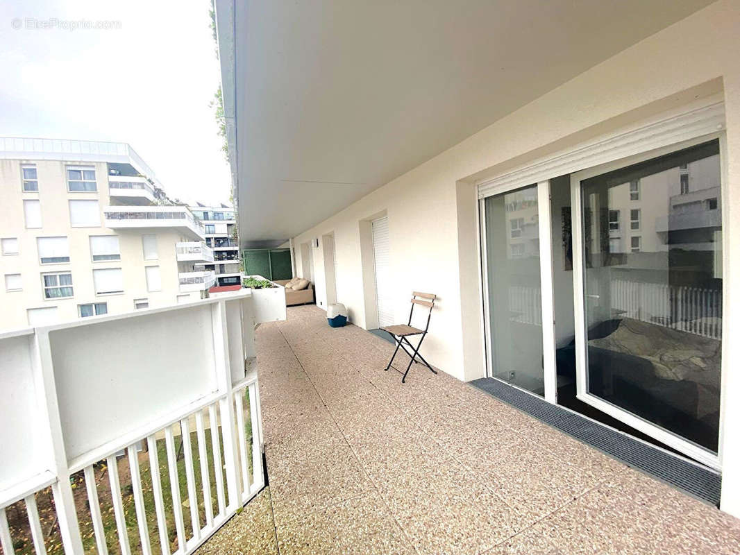 Appartement à GENNEVILLIERS