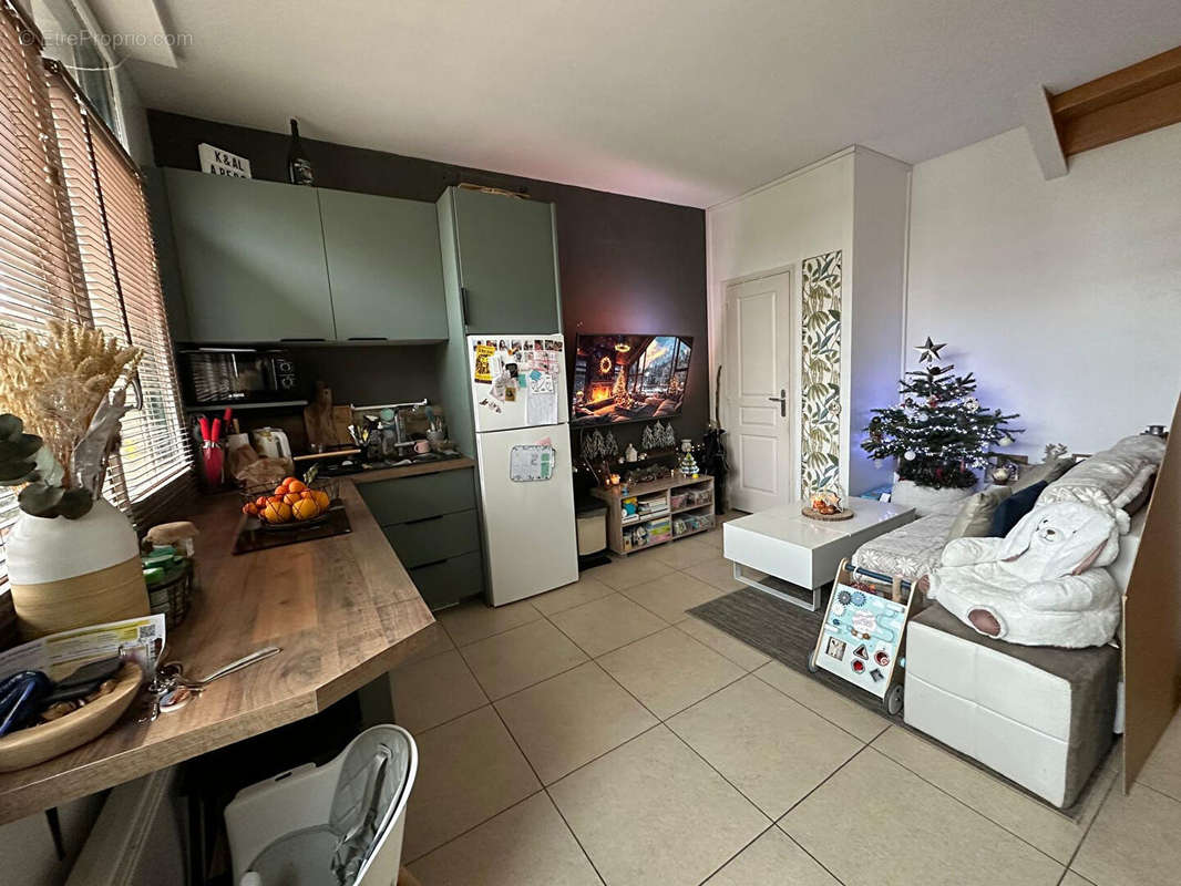 Appartement à ROSNY-SUR-SEINE