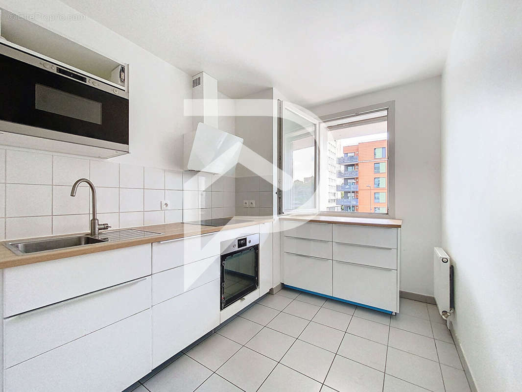 Appartement à ASNIERES-SUR-SEINE