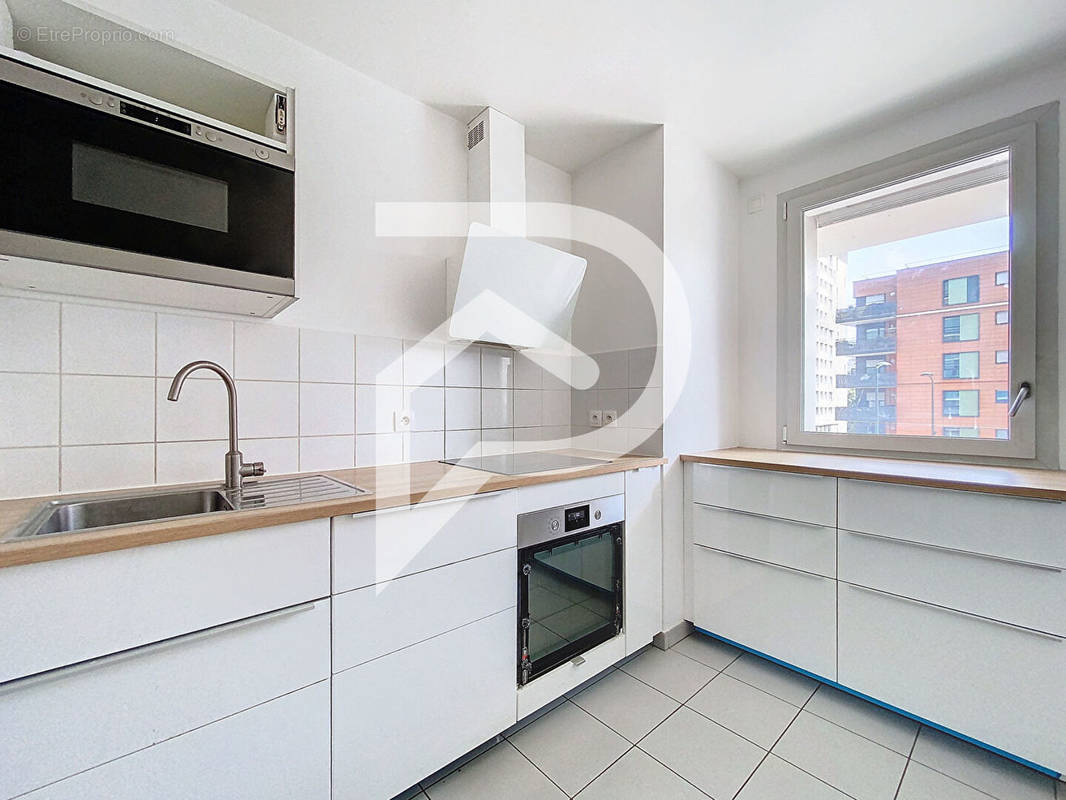 Appartement à ASNIERES-SUR-SEINE