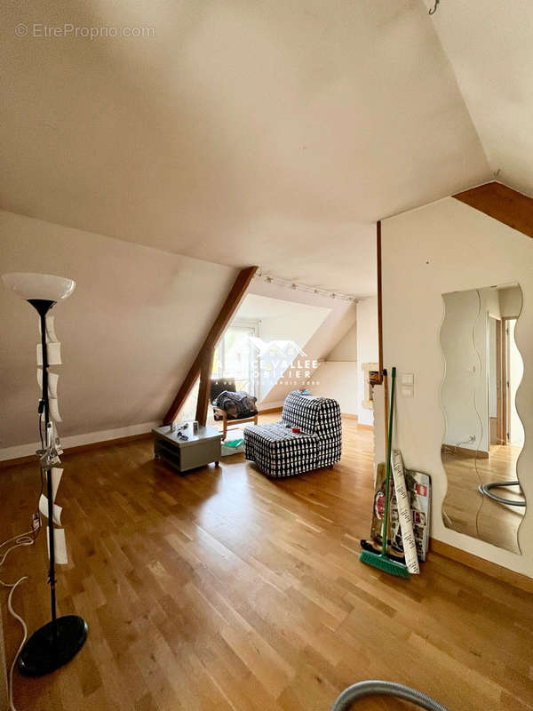 Appartement à SAINT-GERMAIN-LES-CORBEIL