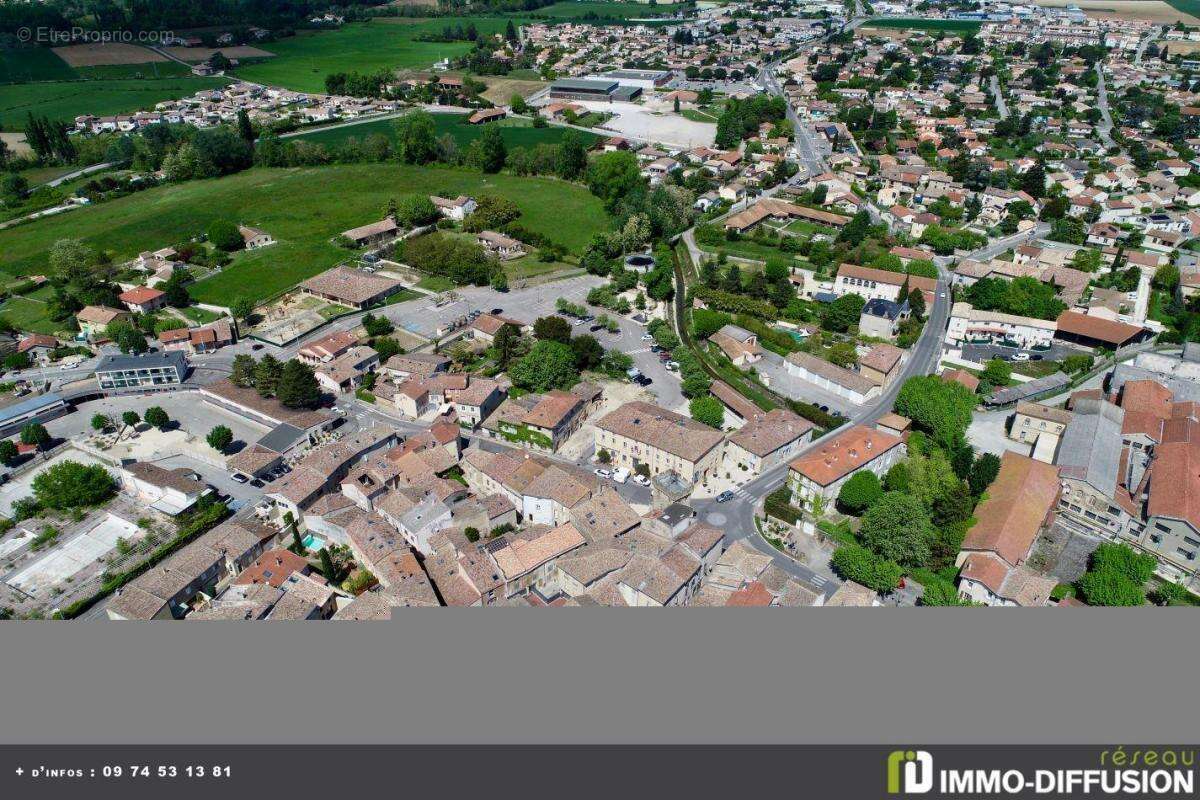 Appartement à BEAUMONT-LES-VALENCE