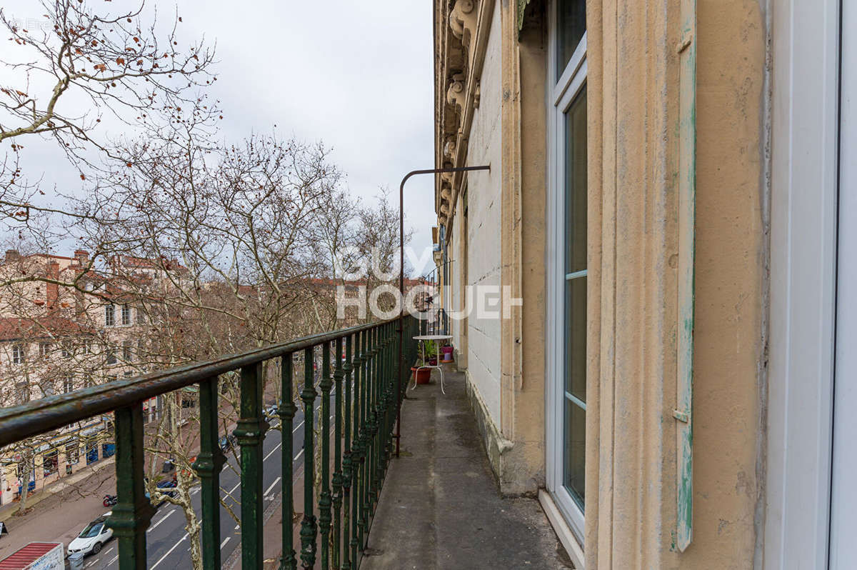 Appartement à LYON-1E