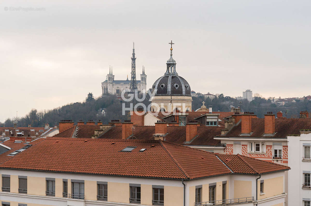 Appartement à LYON-1E