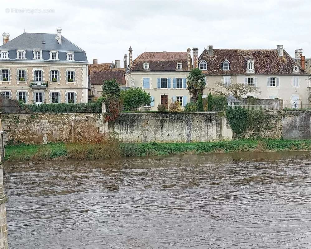 Maison à SAINT-SAVIN