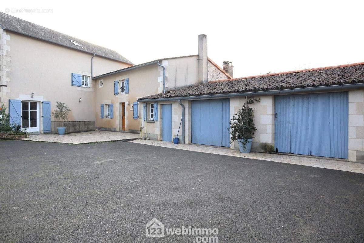 Une maison idéale pour une grande famille. - Maison à LAVOUX