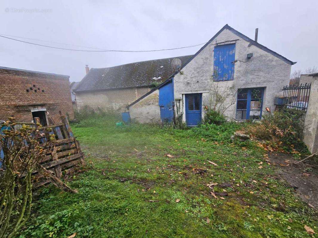 Maison à MACQUIGNY