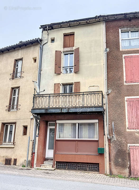 Maison à CAMARES