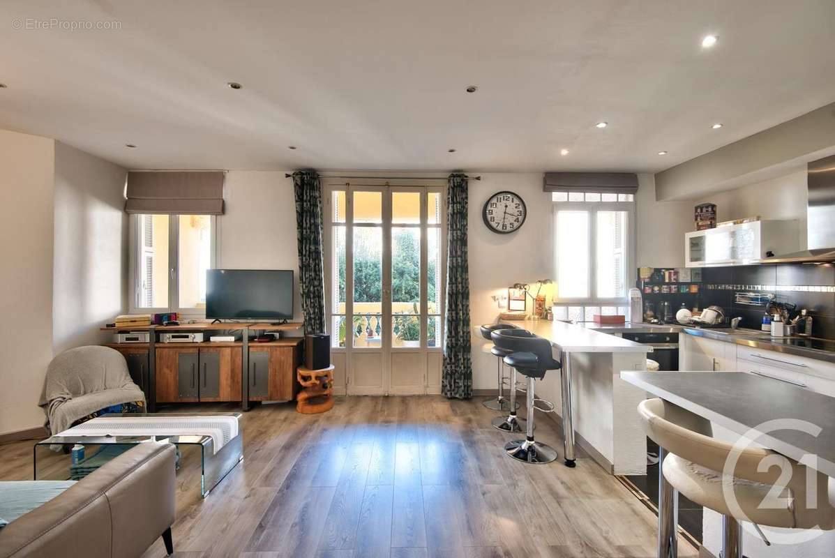 Appartement à NICE