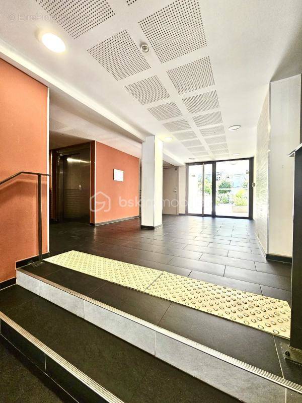 Appartement à MARSEILLE-3E