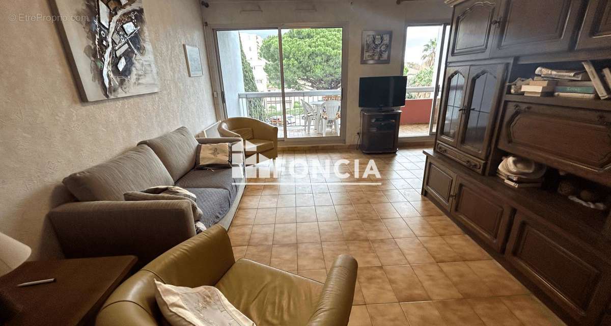 Appartement à LE LAVANDOU