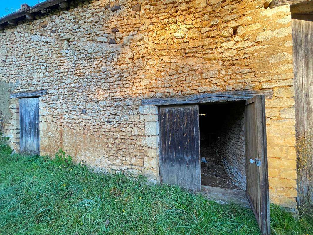 Maison à SAINTE-ALVERE