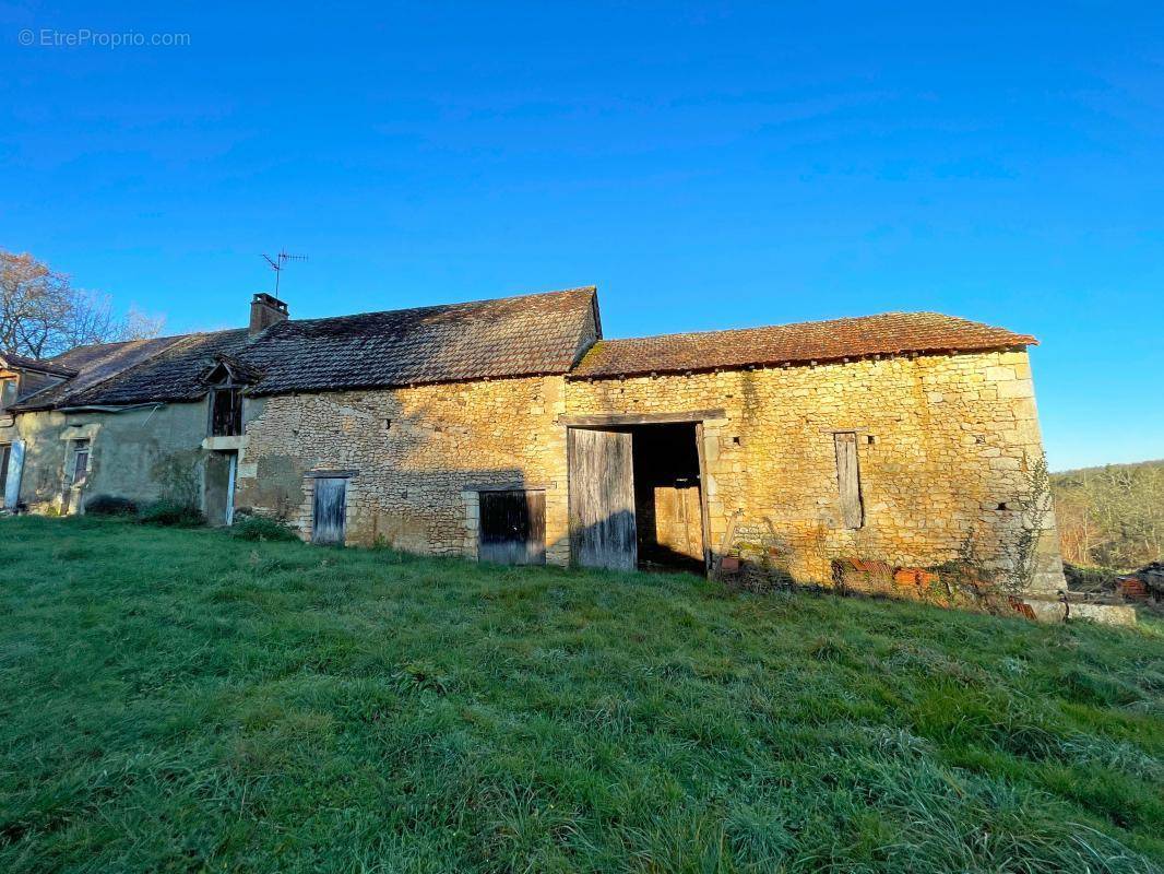 Maison à SAINTE-ALVERE