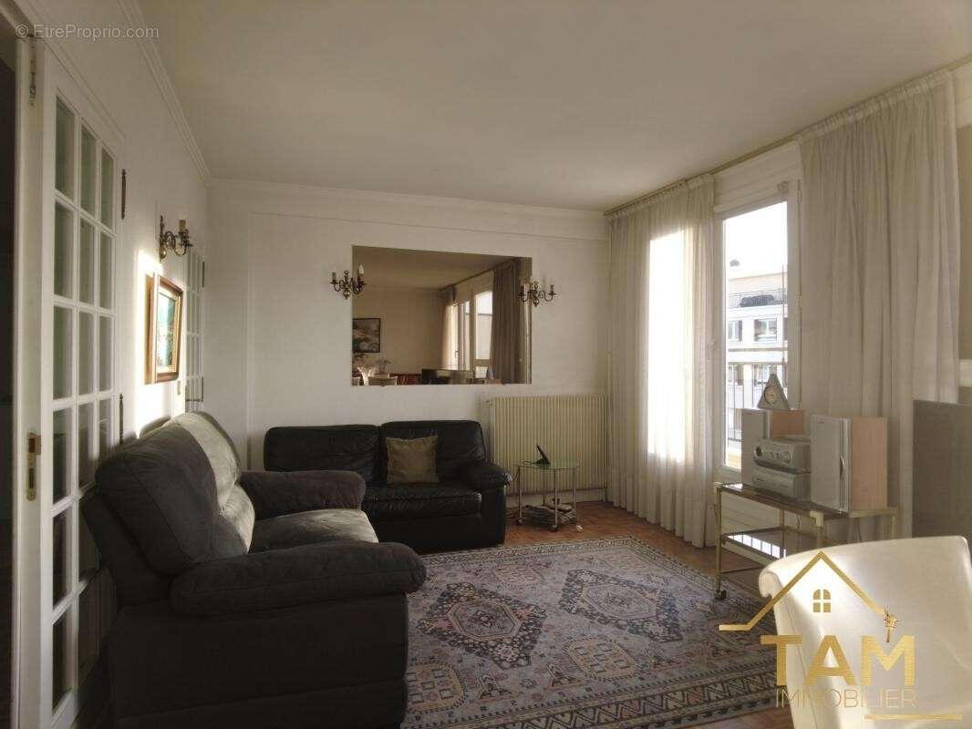 Appartement à VERSAILLES