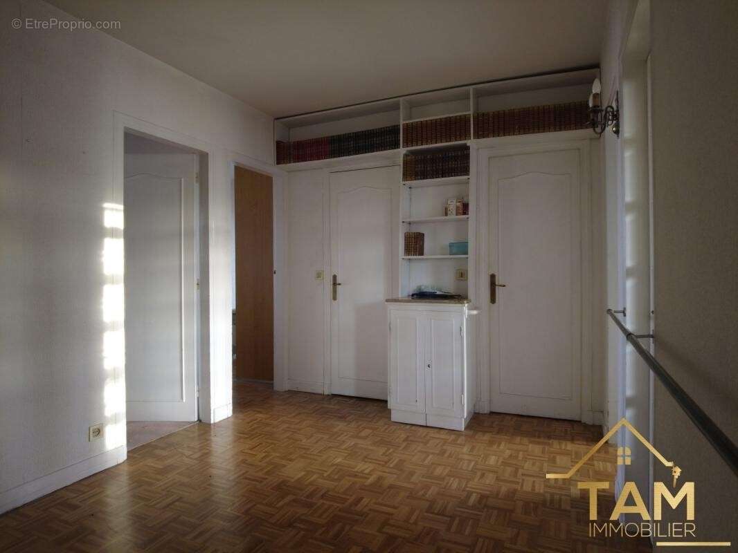 Appartement à VERSAILLES