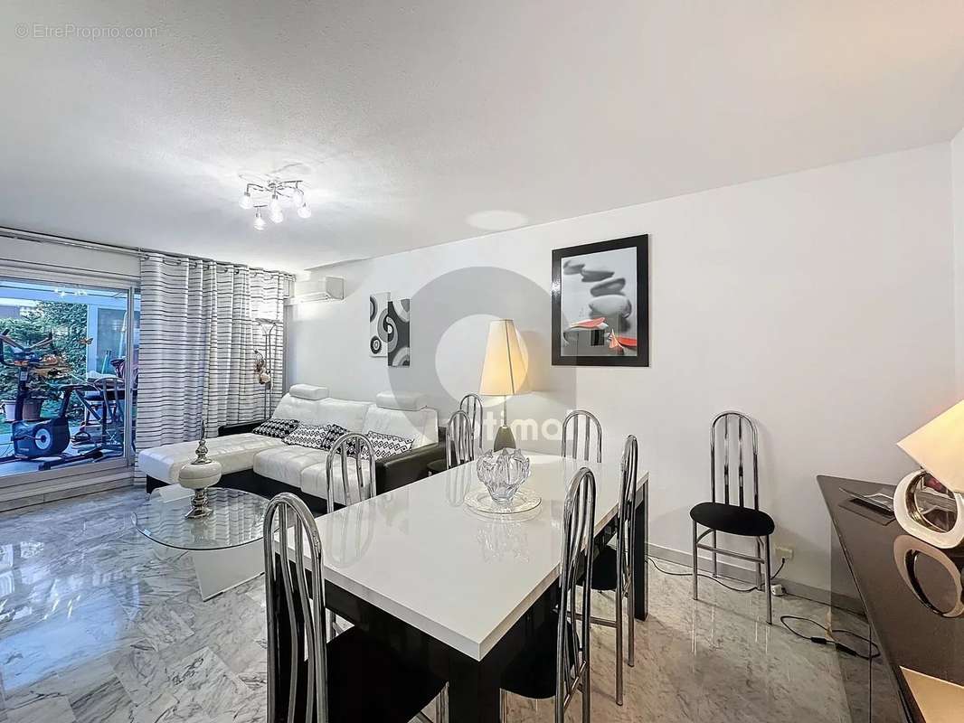 Appartement à MENTON