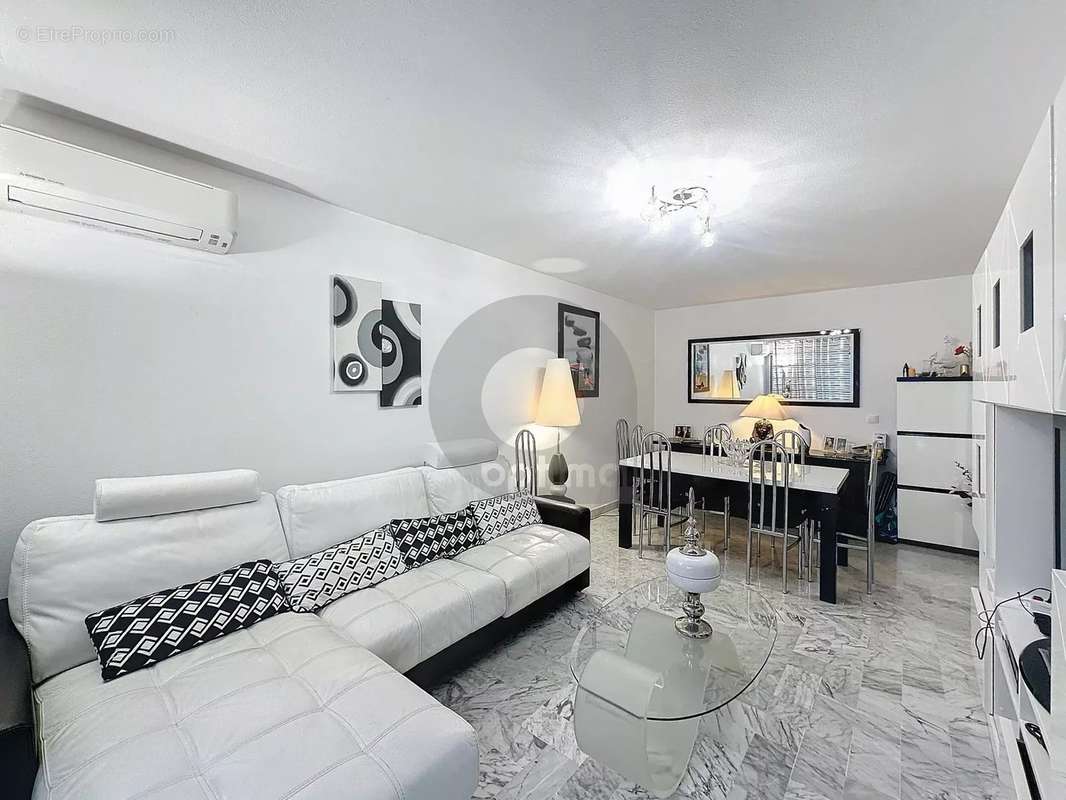 Appartement à MENTON