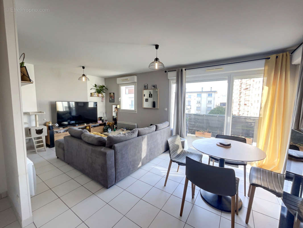 Appartement à REIMS