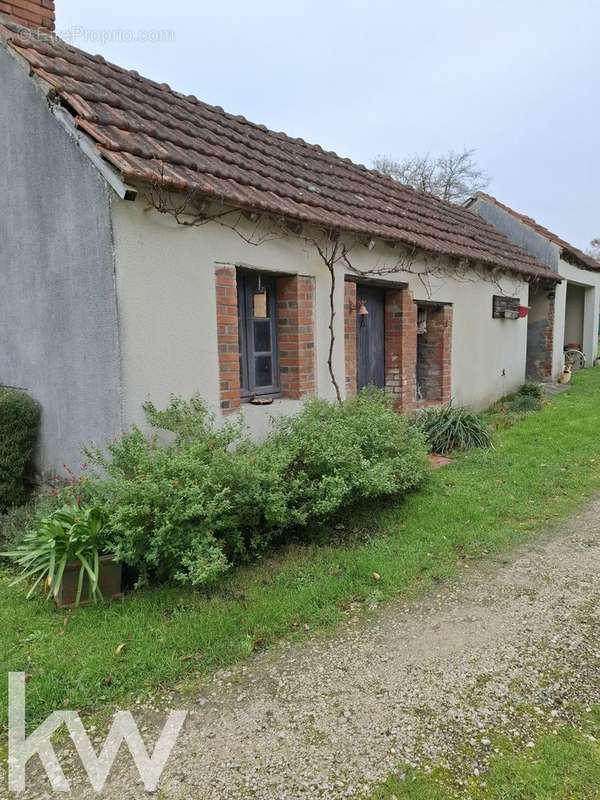 Maison à MERY-SUR-CHER