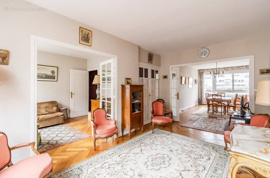 Appartement à LYON-6E