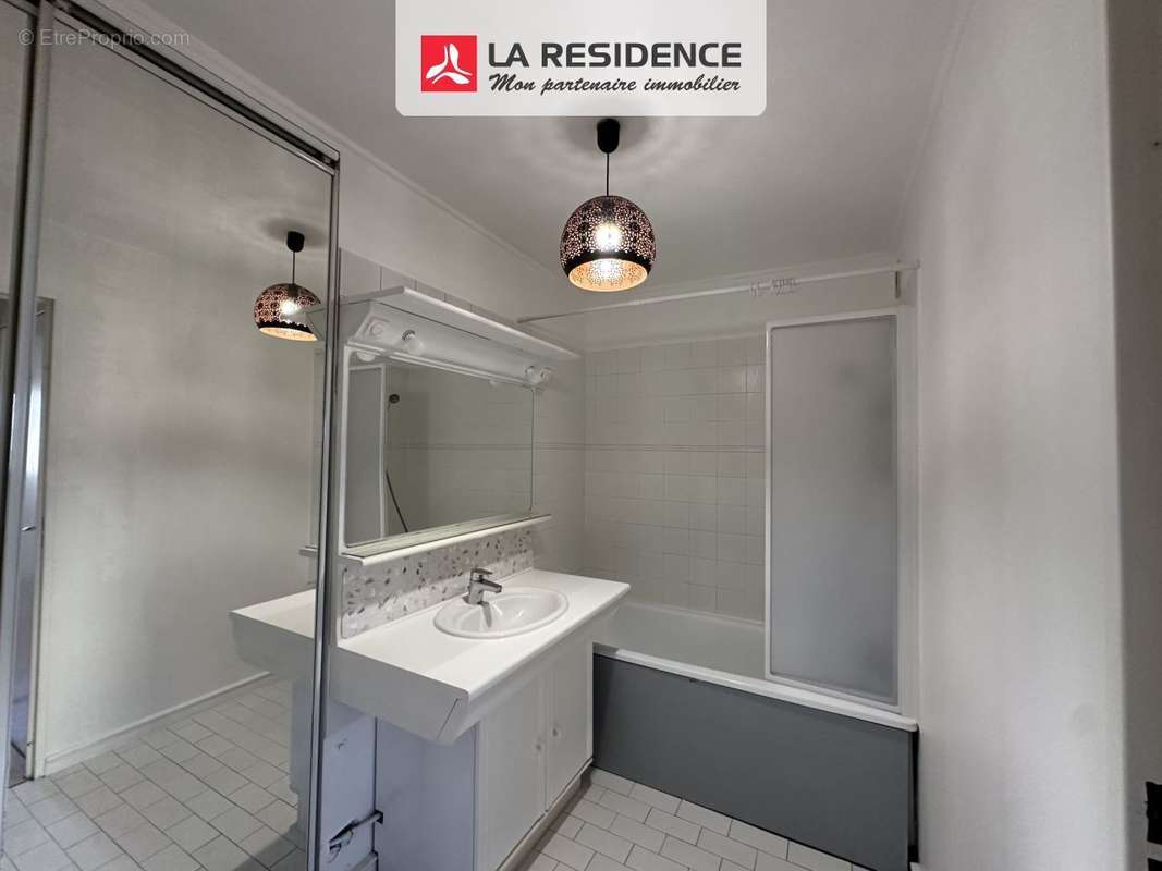 Appartement à MONTIGNY-LE-BRETONNEUX