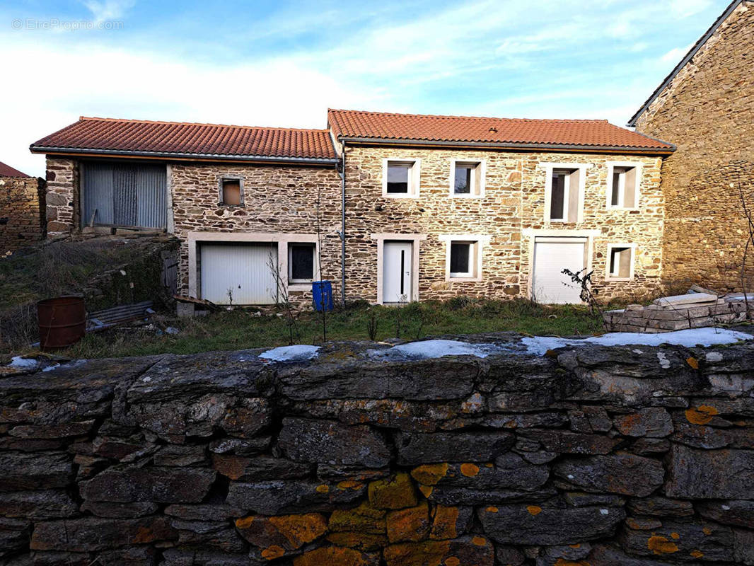 Maison à LA CHAPELLE-LAURENT