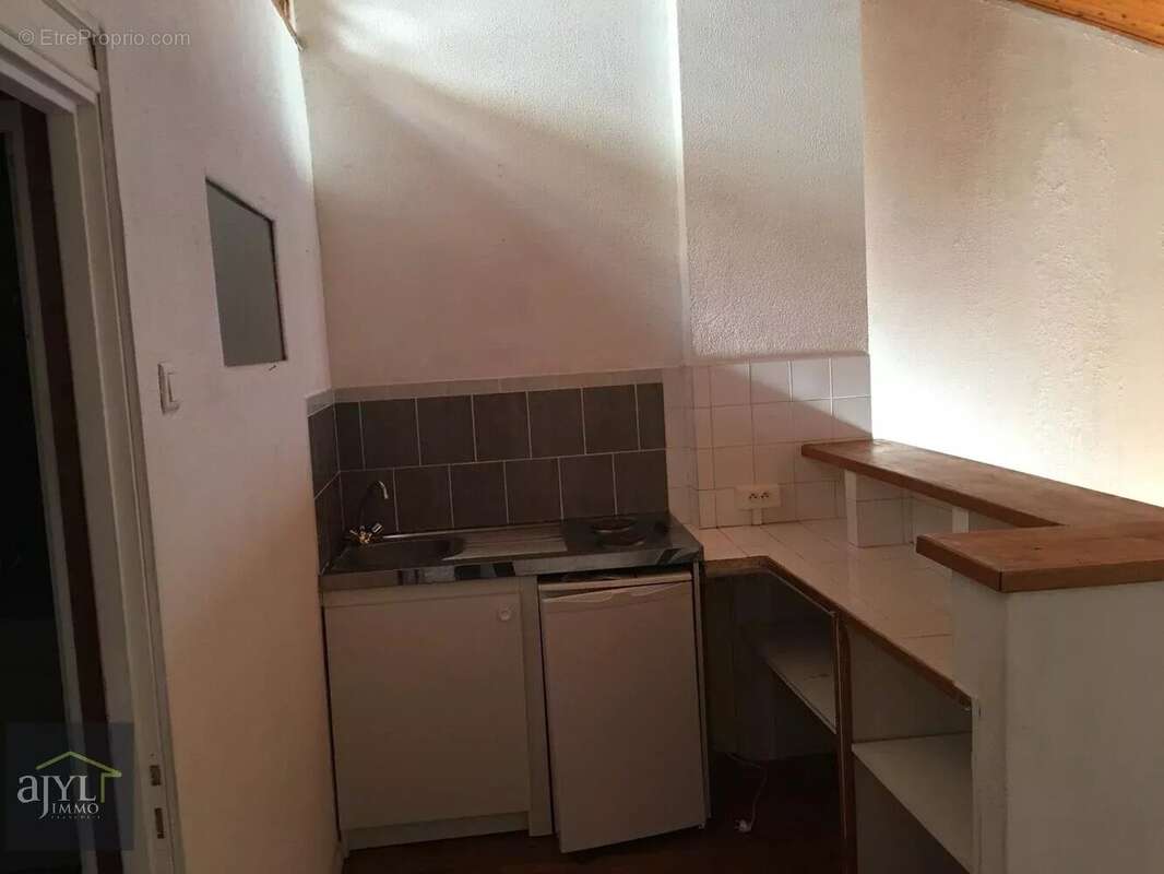 Appartement à SAINT-MAXIMIN-LA-SAINTE-BAUME