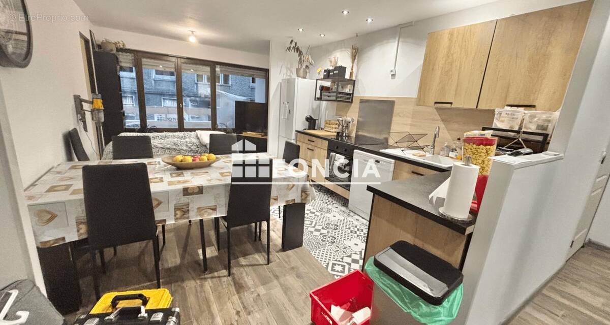 Appartement à CLUSES