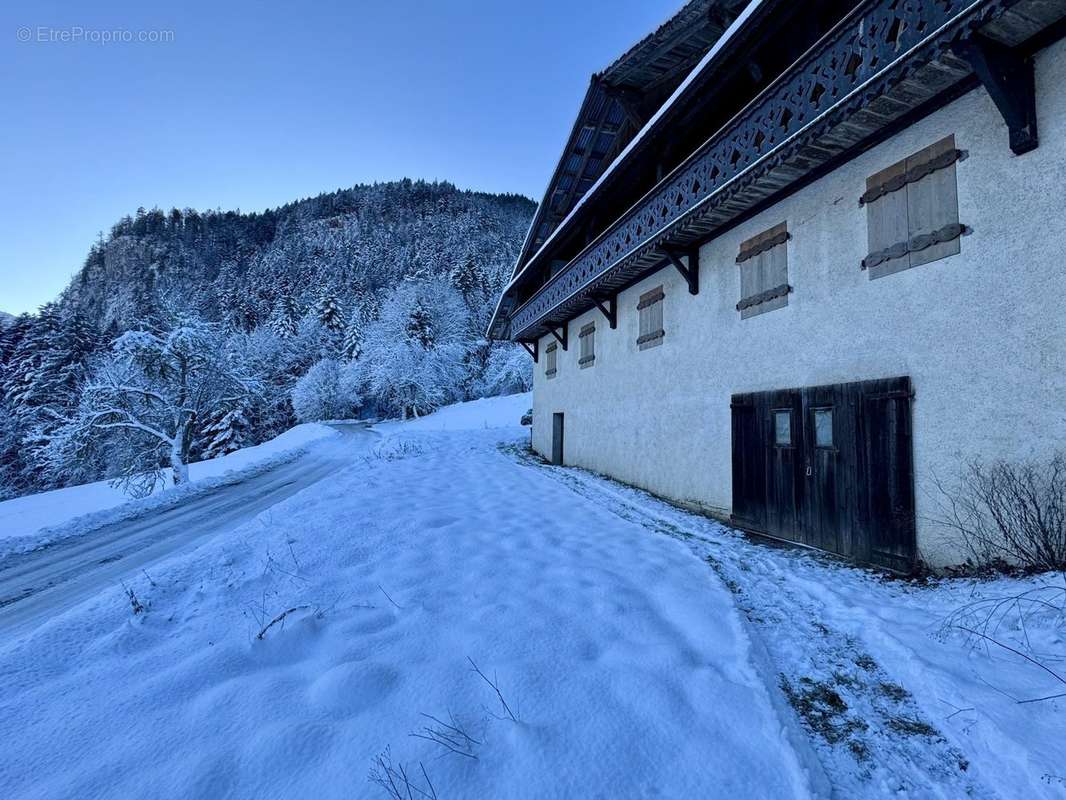 Maison à SEYTROUX