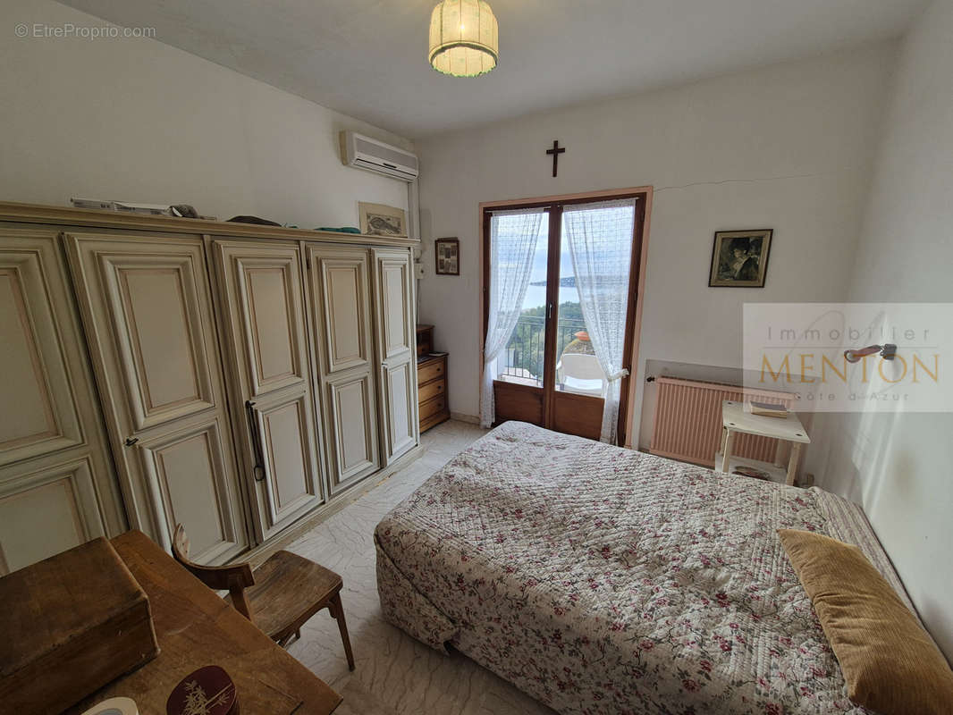 Appartement à MENTON