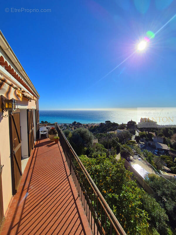 Appartement à MENTON