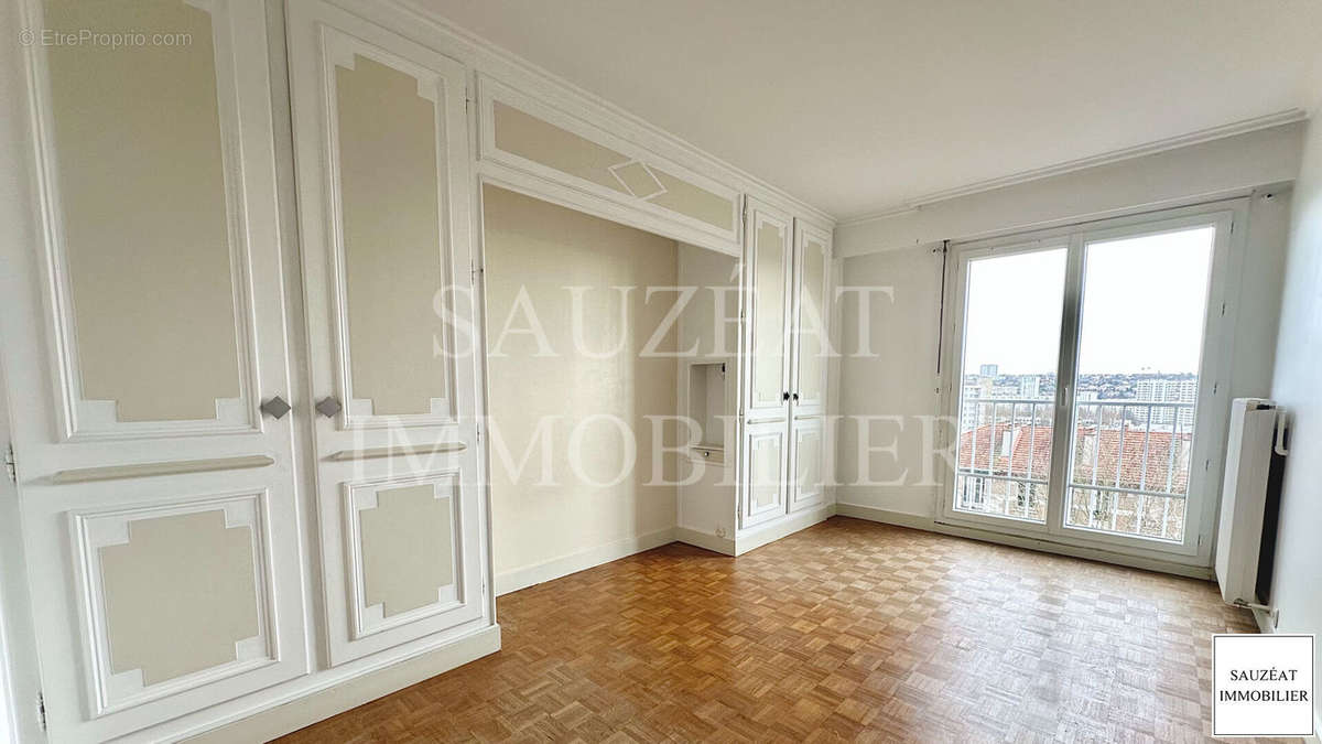 Appartement à BOURG-LA-REINE