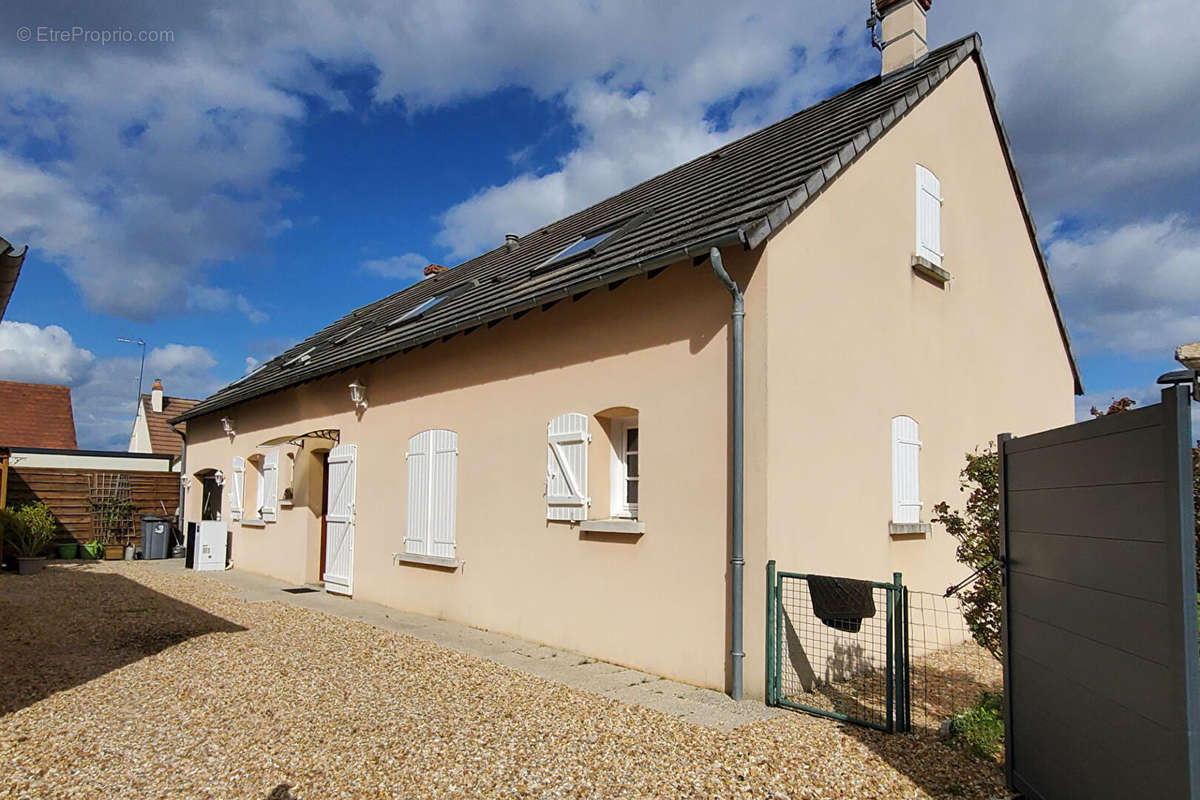 Maison à SELLES-SUR-CHER