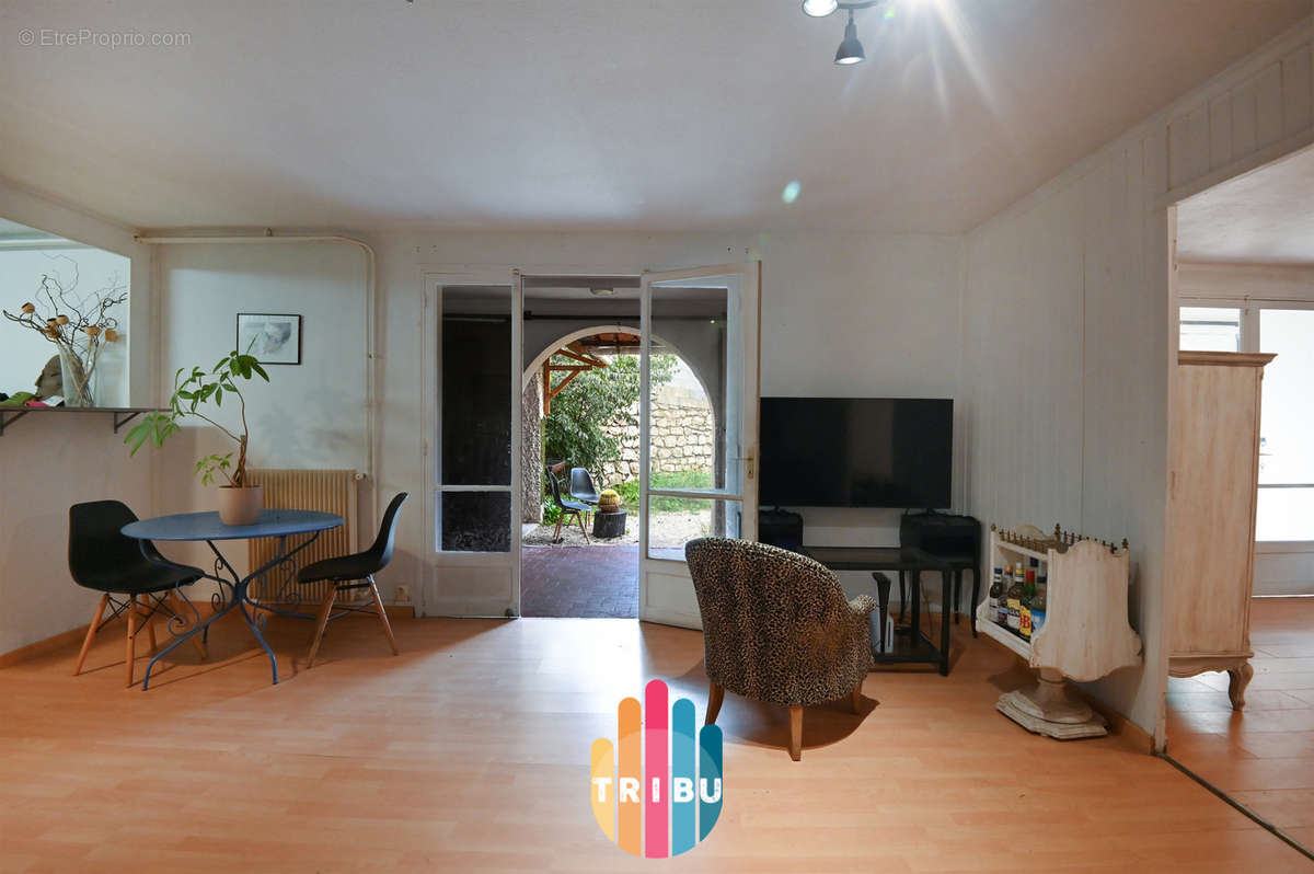 Appartement à MARSEILLE-12E