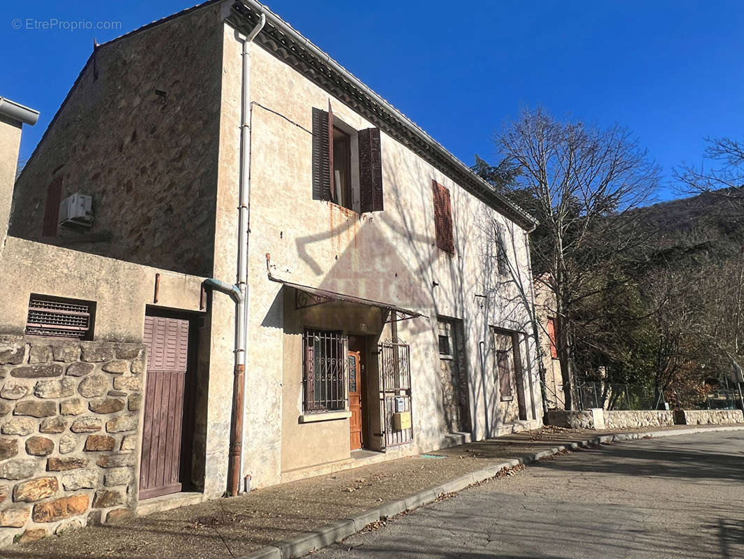 Maison à GAGNIERES