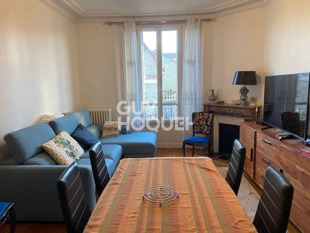 Appartement à ENGHIEN-LES-BAINS