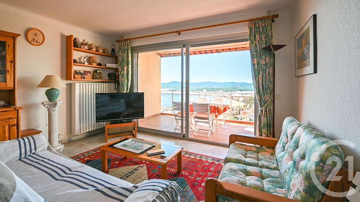 Appartement à LE LAVANDOU