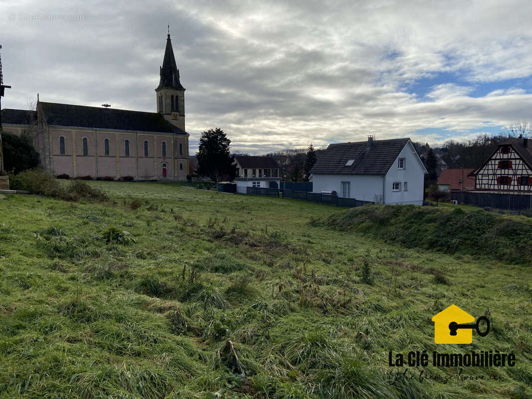 Terrain à JETTINGEN